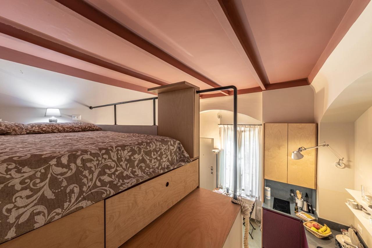 Xenia Apartments - Accogliente Pied-A-Terre Sui Navigli Milánó Kültér fotó