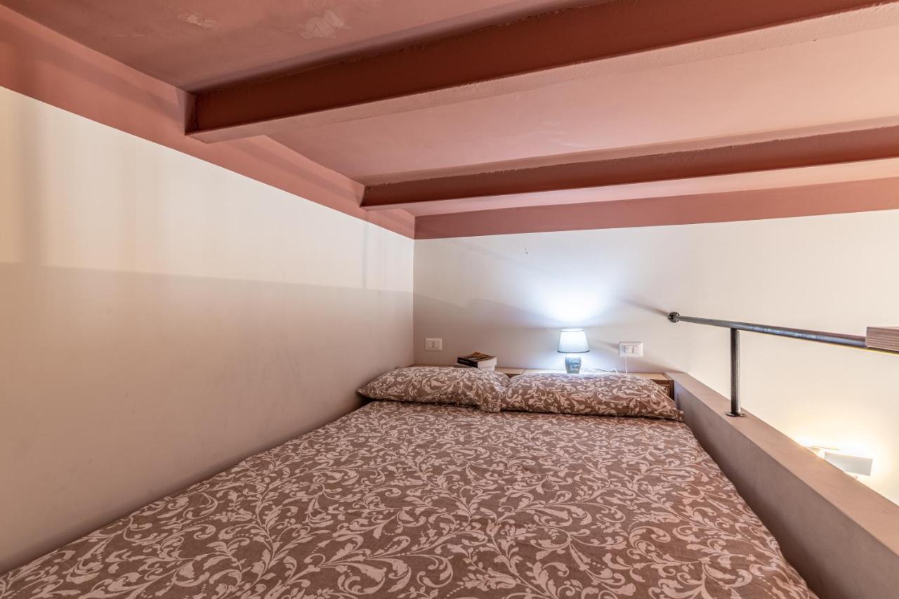 Xenia Apartments - Accogliente Pied-A-Terre Sui Navigli Milánó Kültér fotó